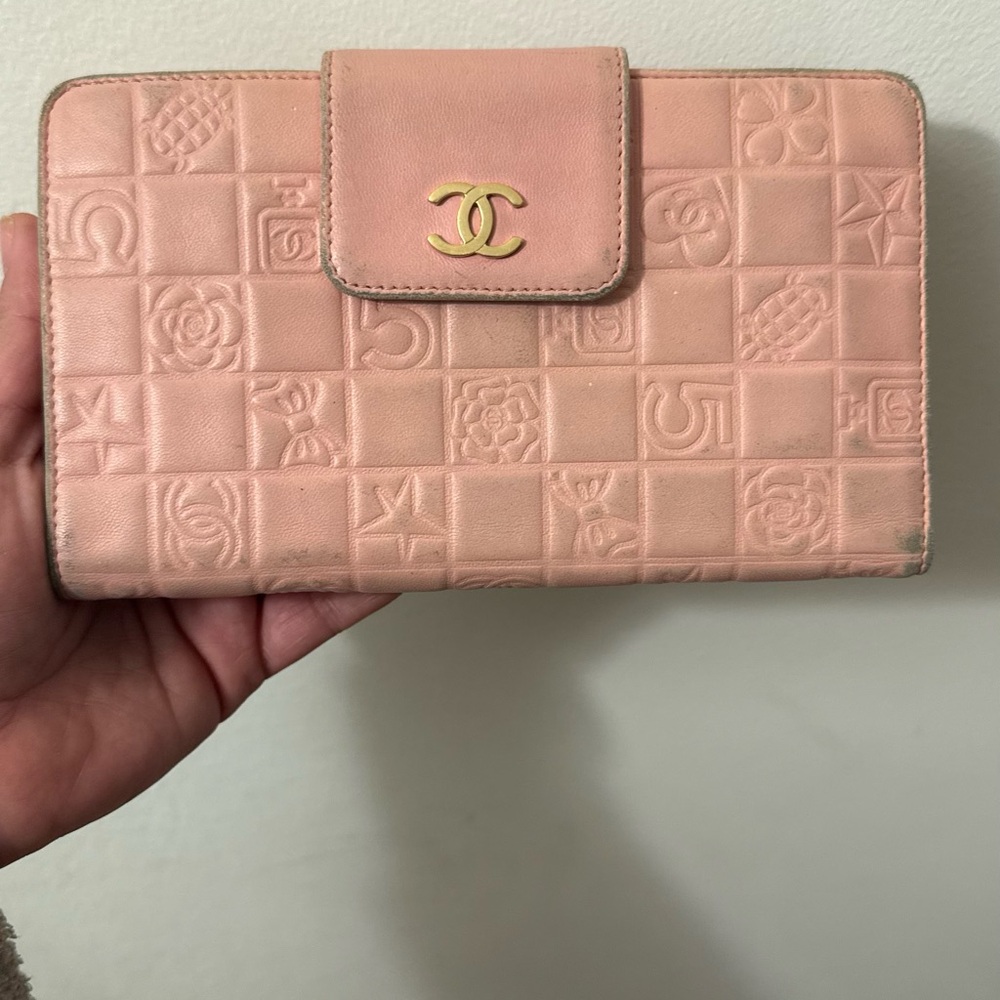 CHANEL Light Pink Embossed Wallet
